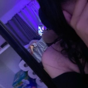 Meet your Posher, Lindsey